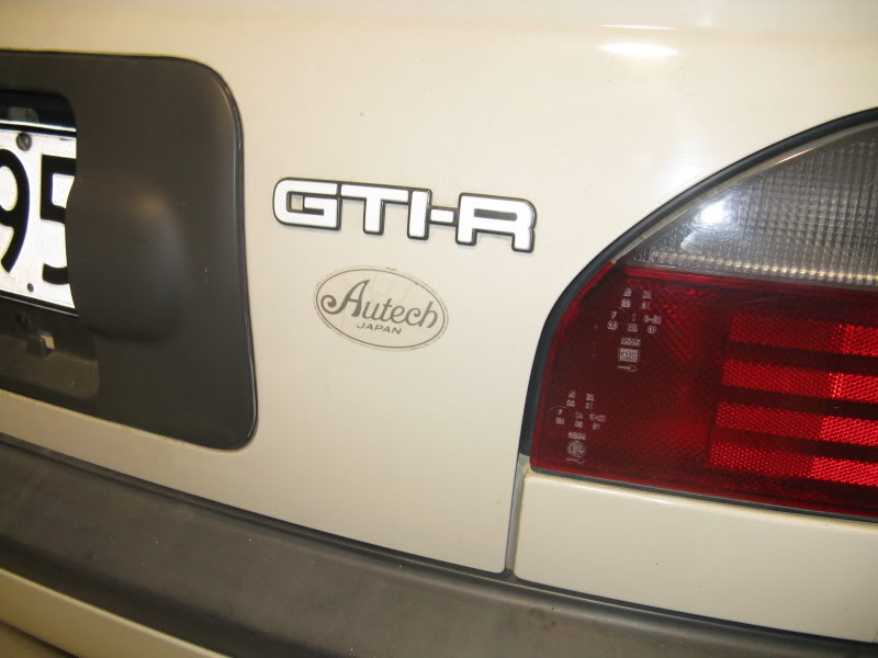 gtir-autech-sticker.jpg