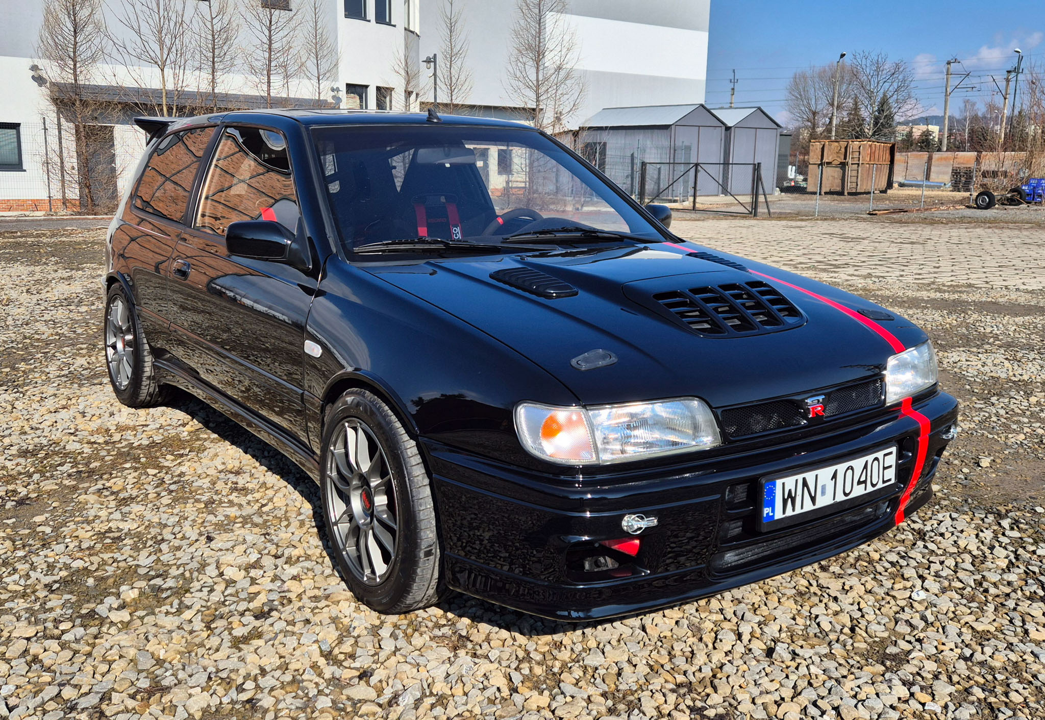 nissan-sunny-gti-r-04.jpeg