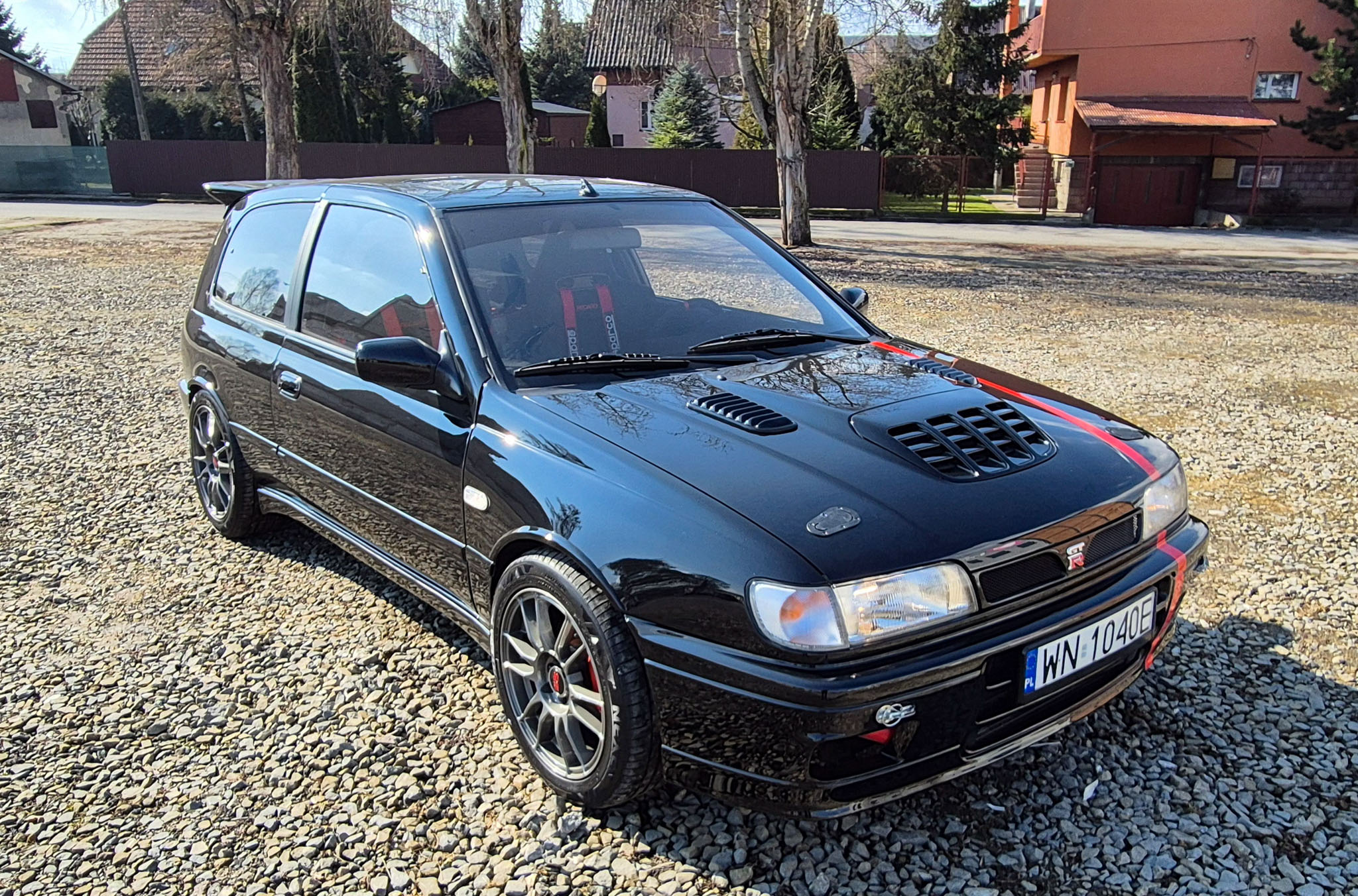 nissan-sunny-gti-r-20.jpeg